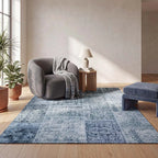 Sfeerbeeld van het vloerkleed NEXON patch in de kleur Blauw, gemaakt van Polyester.