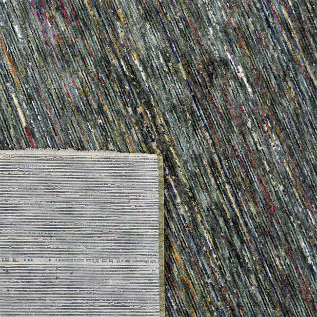 Achterkant hoek aanzicht van het vloerkleed ARLENE in de kleur Groen, gemaakt van Polyester.