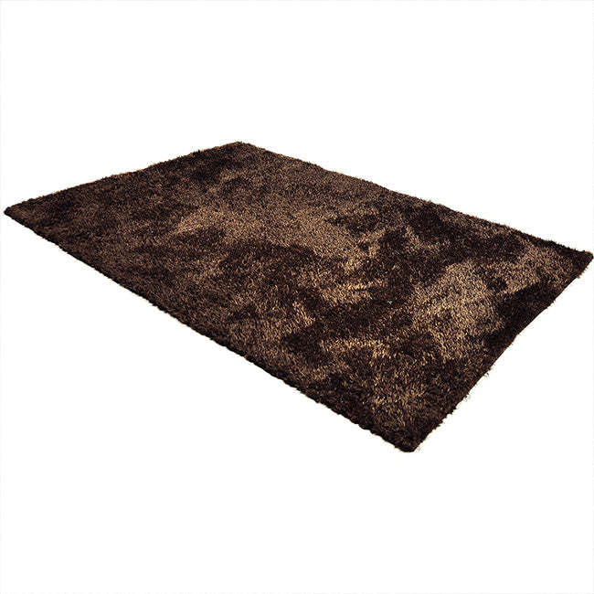 Diagonaal aanzicht van het vloerkleed BRAVON in de kleur Bruin, gemaakt van Polyester.