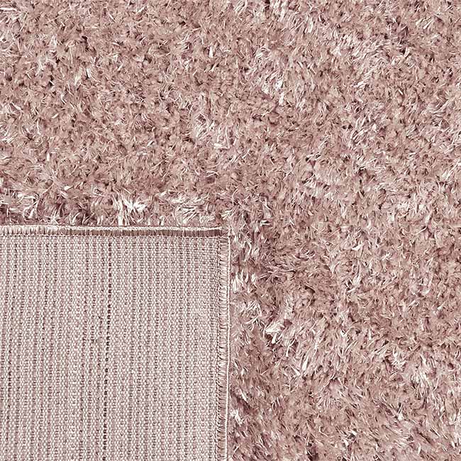 Achterkant hoek aanzicht van het vloerkleed BRAVON in de kleur Zalm, gemaakt van Polyester.