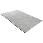 Diagonaal aanzicht van het vloerkleed BRISETTE in de kleur Zilver, gemaakt van 100% Wol.