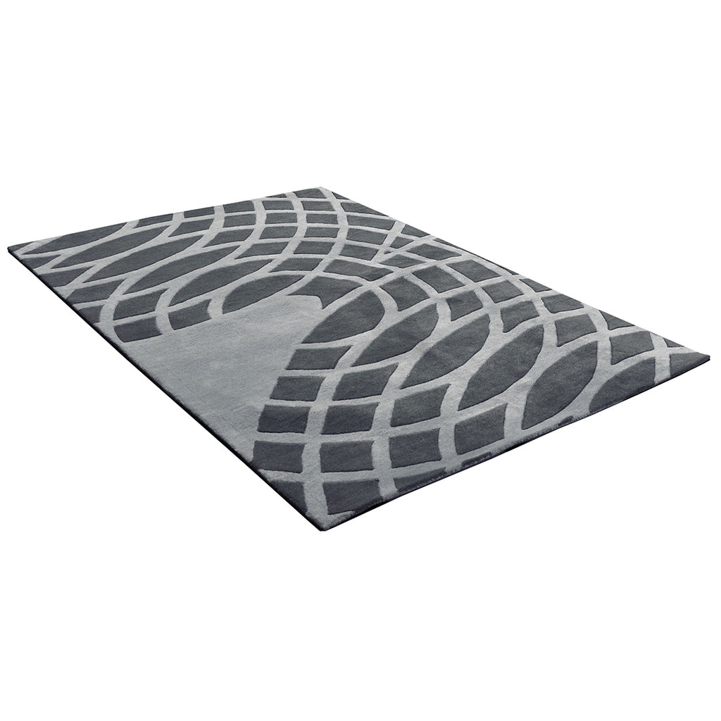 Diagonaal aanzicht van het vloerkleed GARON INCA in de kleur Grijs, gemaakt van 100% Wol.