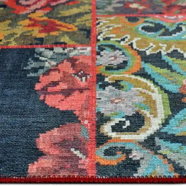 Zijkant detail aanzicht van het vloerkleed NEXON flower in de kleur Multikleurig, gemaakt van Polyester.