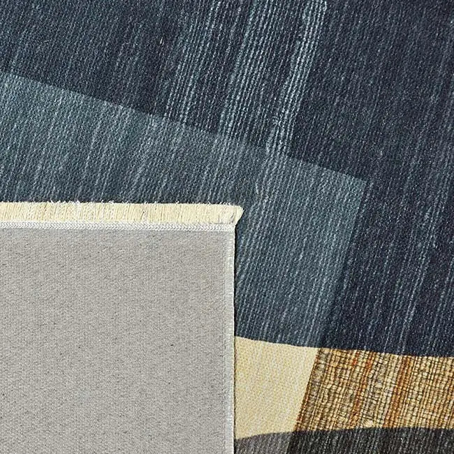Achterkant hoek aanzicht van het vloerkleed RINDELL in de kleuren Multikleurig / Blauw, gemaakt van Polyester.