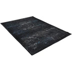 Diagonaal aanzicht van het vloerkleed SORELLE in de kleuren Zwart / Multikleurig, gemaakt van 100% Wol.