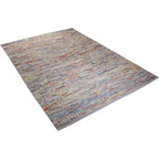 Diagonaal aanzicht van het vloerkleed ZAVEN in de kleur Multikleurig, gemaakt van Wol mix.