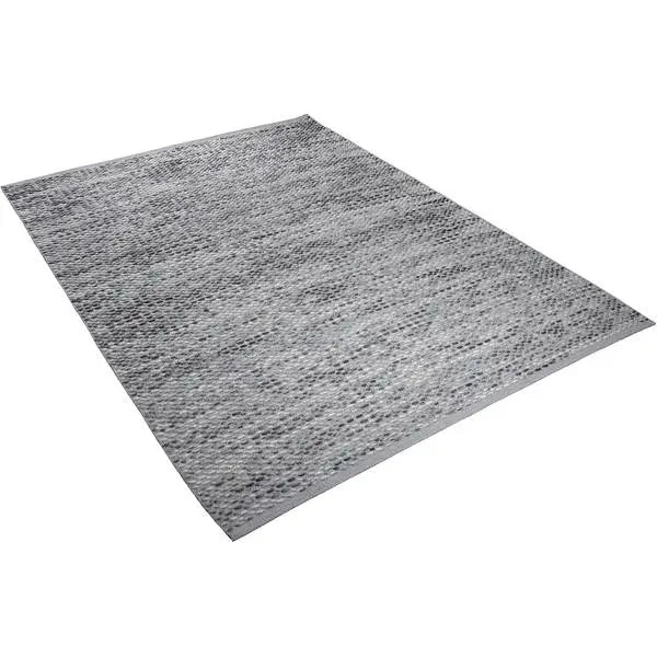 Diagonaal aanzicht van het vloerkleed ZAVEN in de kleuren Taupe / Grijs, gemaakt van Wol mix.